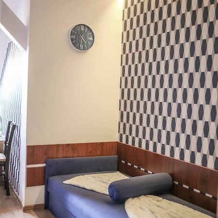 Aparthotel "Dziewietnastka" Kalwaria Zebrzydowska Luaran gambar